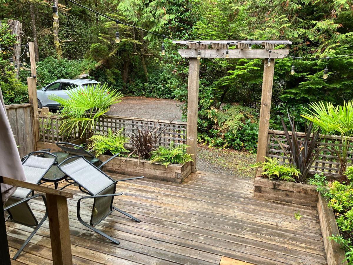 Sienna'S Tree House Apartment Tofino Exterior foto