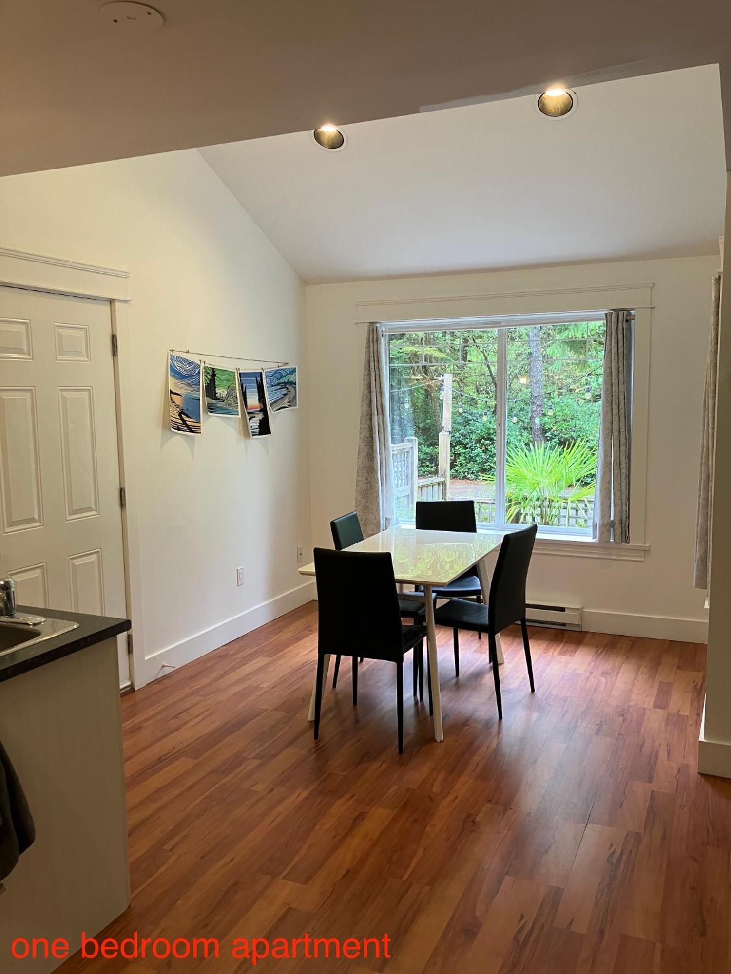 Sienna'S Tree House Apartment Tofino Exterior foto